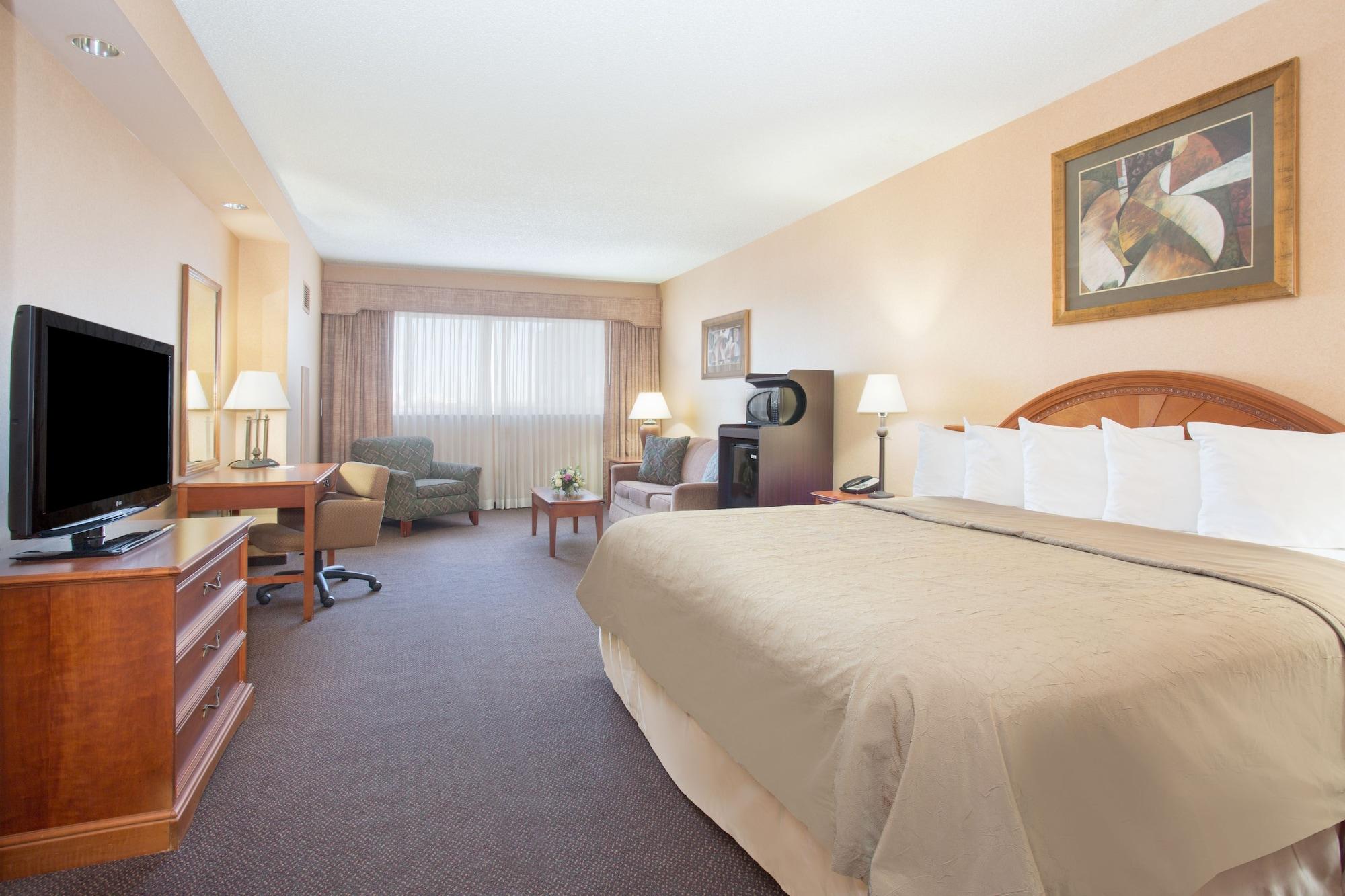 Hotel Topeka At City Center Exteriér fotografie